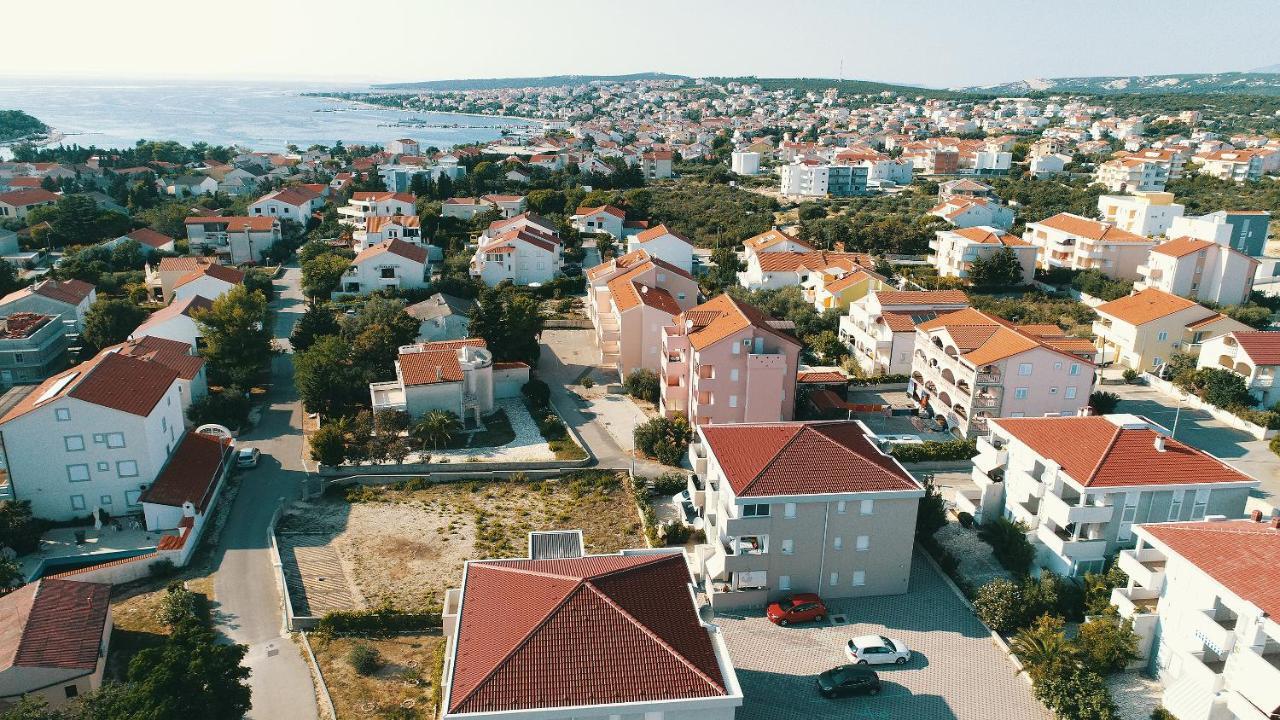 Apartment Dream Novalja Exterior foto
